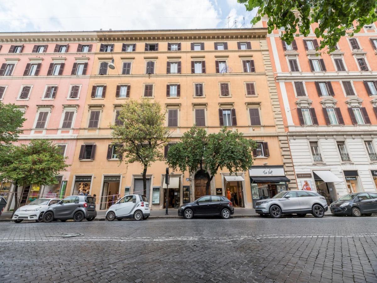 Apart-hotel The Rent - Bright Flat Near San Pietro