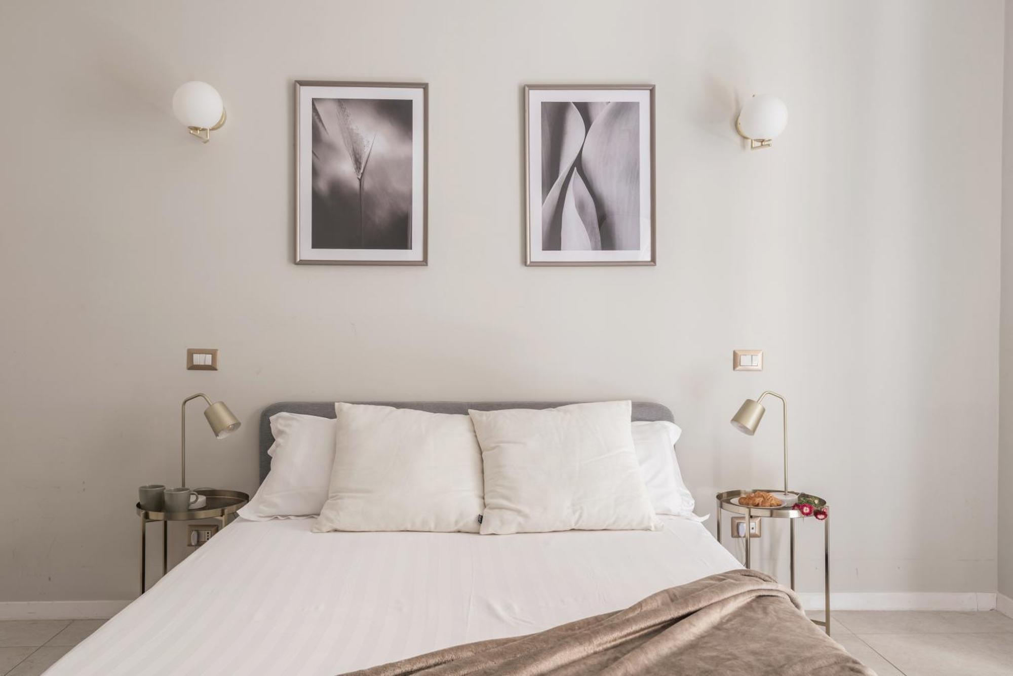 Apart-hotel The Rent - Bright Flat Near San Pietro